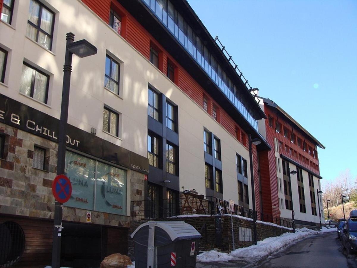 Apartamento Estudio Y Garaje Incluido En Zona Baja *